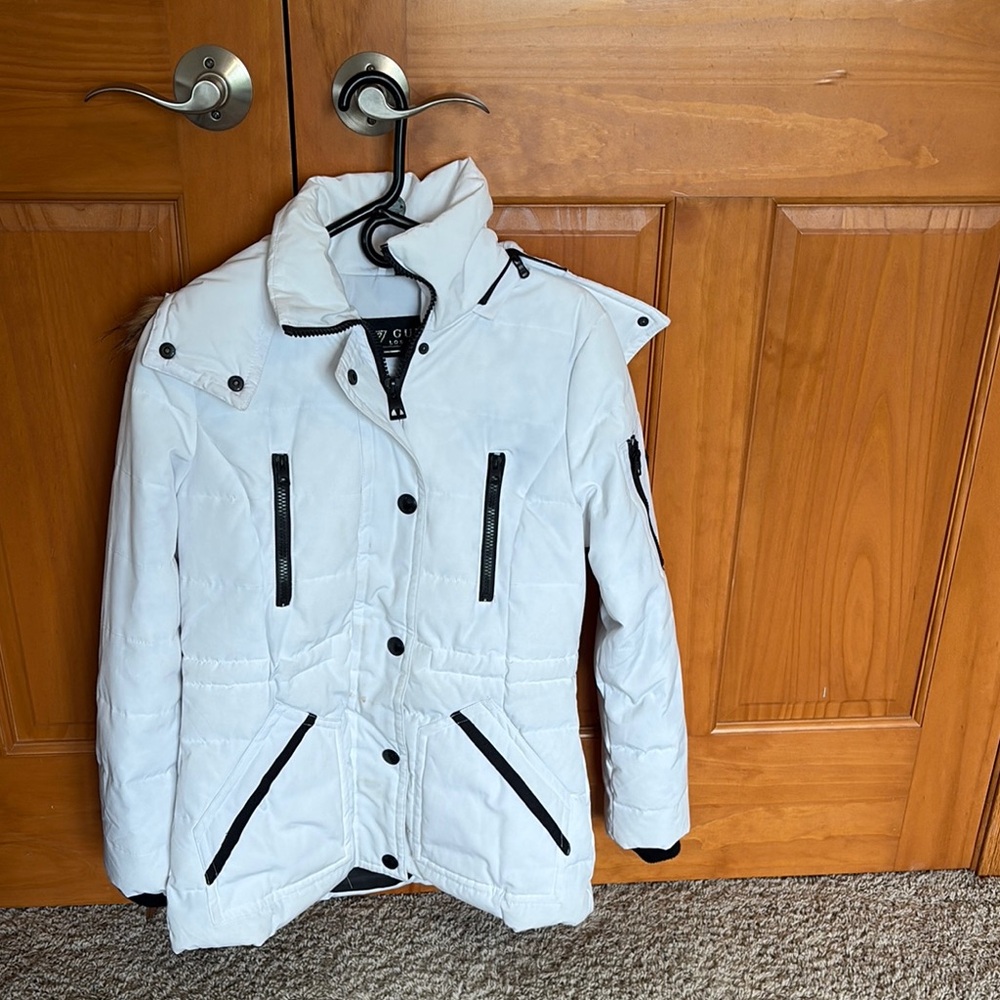Guess White Puffer Jacket with Sporty Design